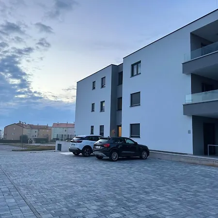 Apartments Frank Zambratija  Exterior photo